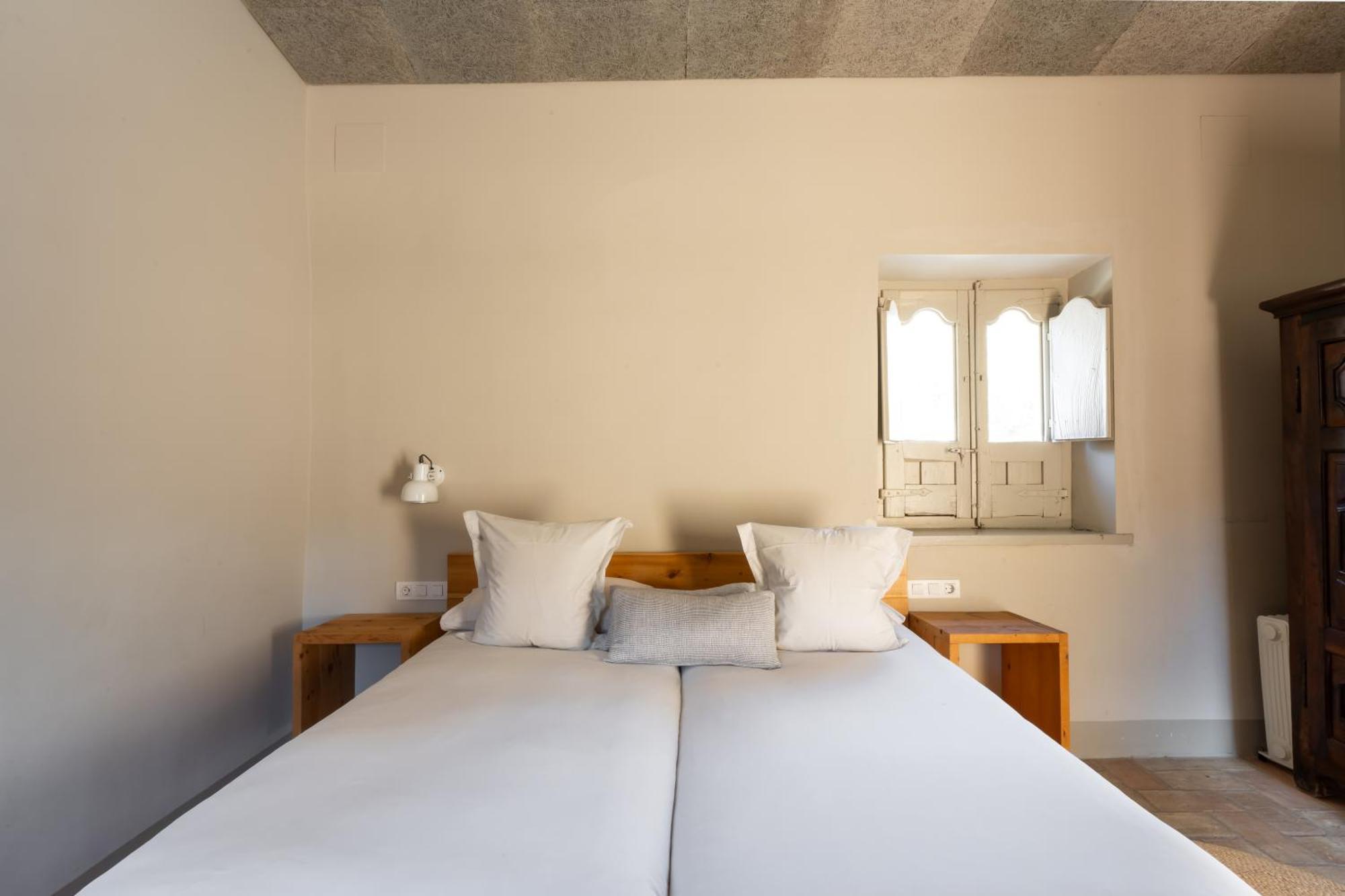 Deco - Casa Castell De Peratallada Zewnętrze zdjęcie