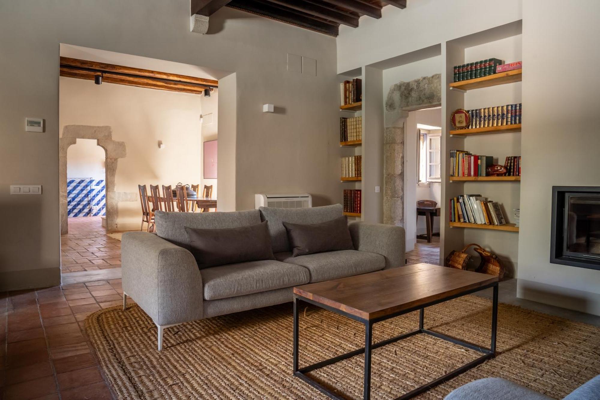Deco - Casa Castell De Peratallada Zewnętrze zdjęcie